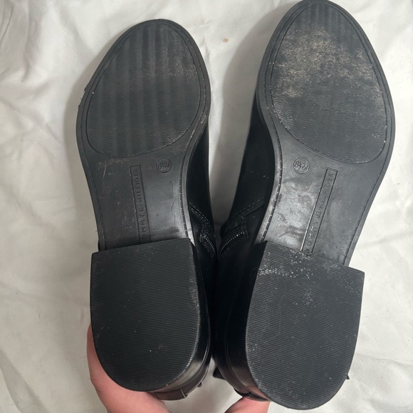 Black Tommy Hilfiger Wedge - Picture 6 of 7